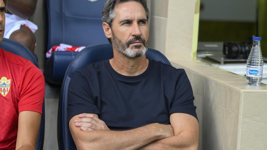 El Almería destituye a Vicente Moreno, el segundo entrenador que cae esta temporada
