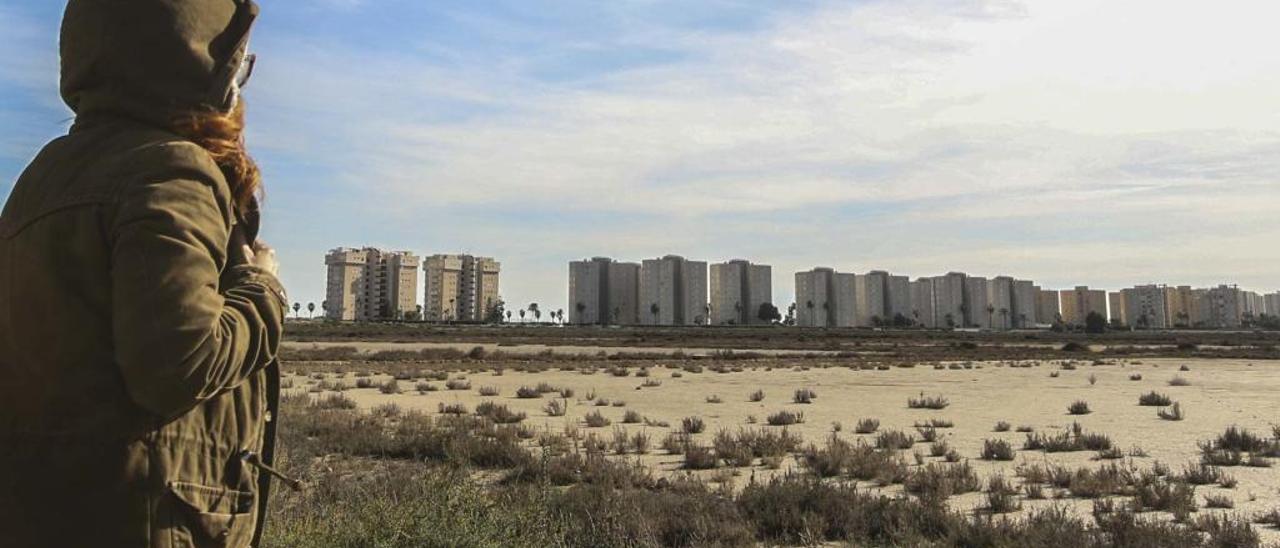 El saladar de Agua Amarga ha cambiado radicalmente en tan solo dos meses.