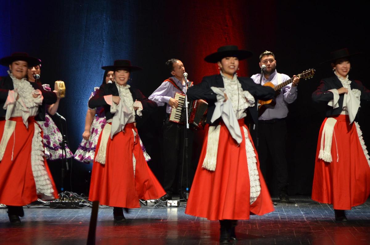 Festival Internacional de Folklore Chile Festival Internacional de Folklore Chile