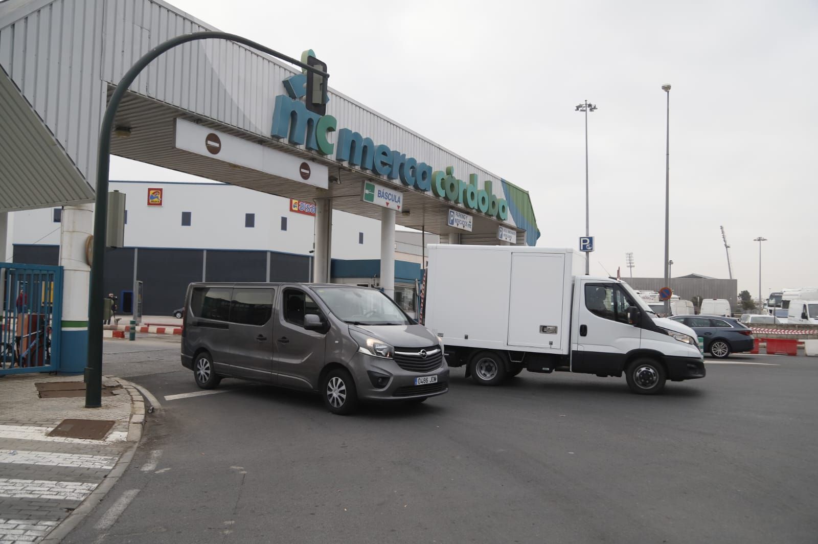 Mañana sin incidencias en la huelga del transporte en Córdoba