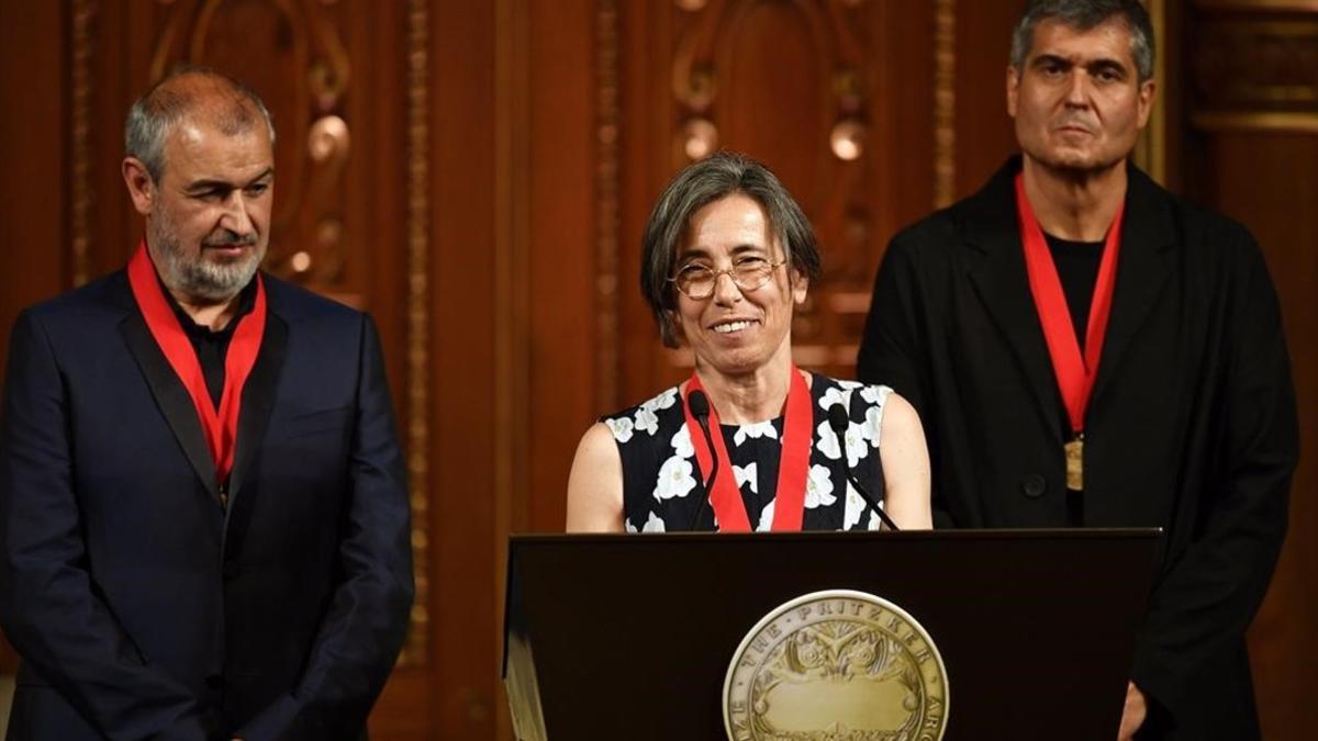 Ramon Vilata, Carme Pigem y Rafael Aranda, en la recepción del Pritzker en Tokio.