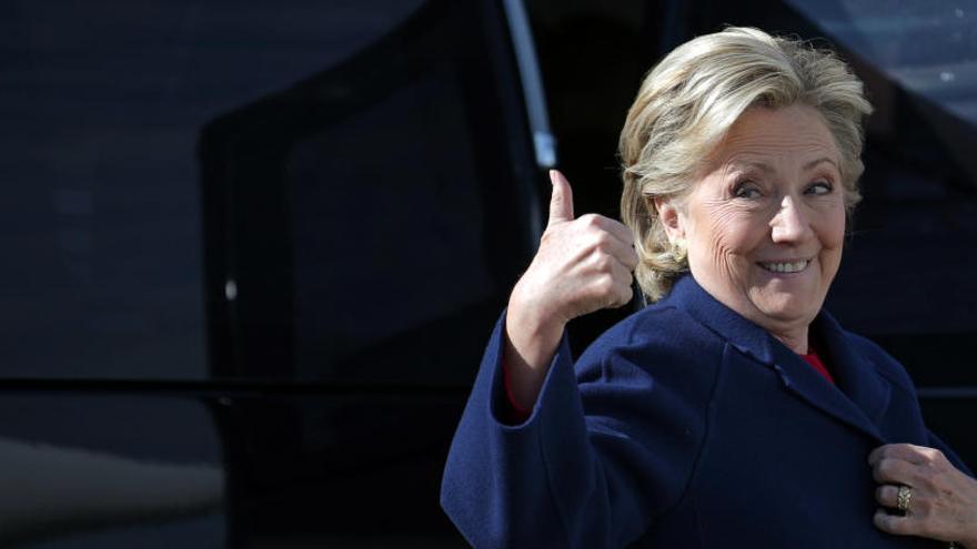 Las encuestas se muestran favorables a Hillary Clinton.