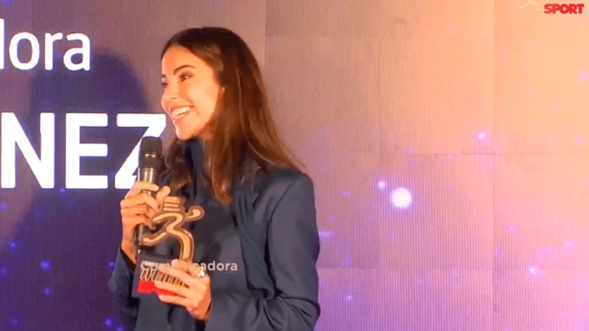 Melissa Jiménez recoge el Premio Comunicadora en la Gala Woman SPORT