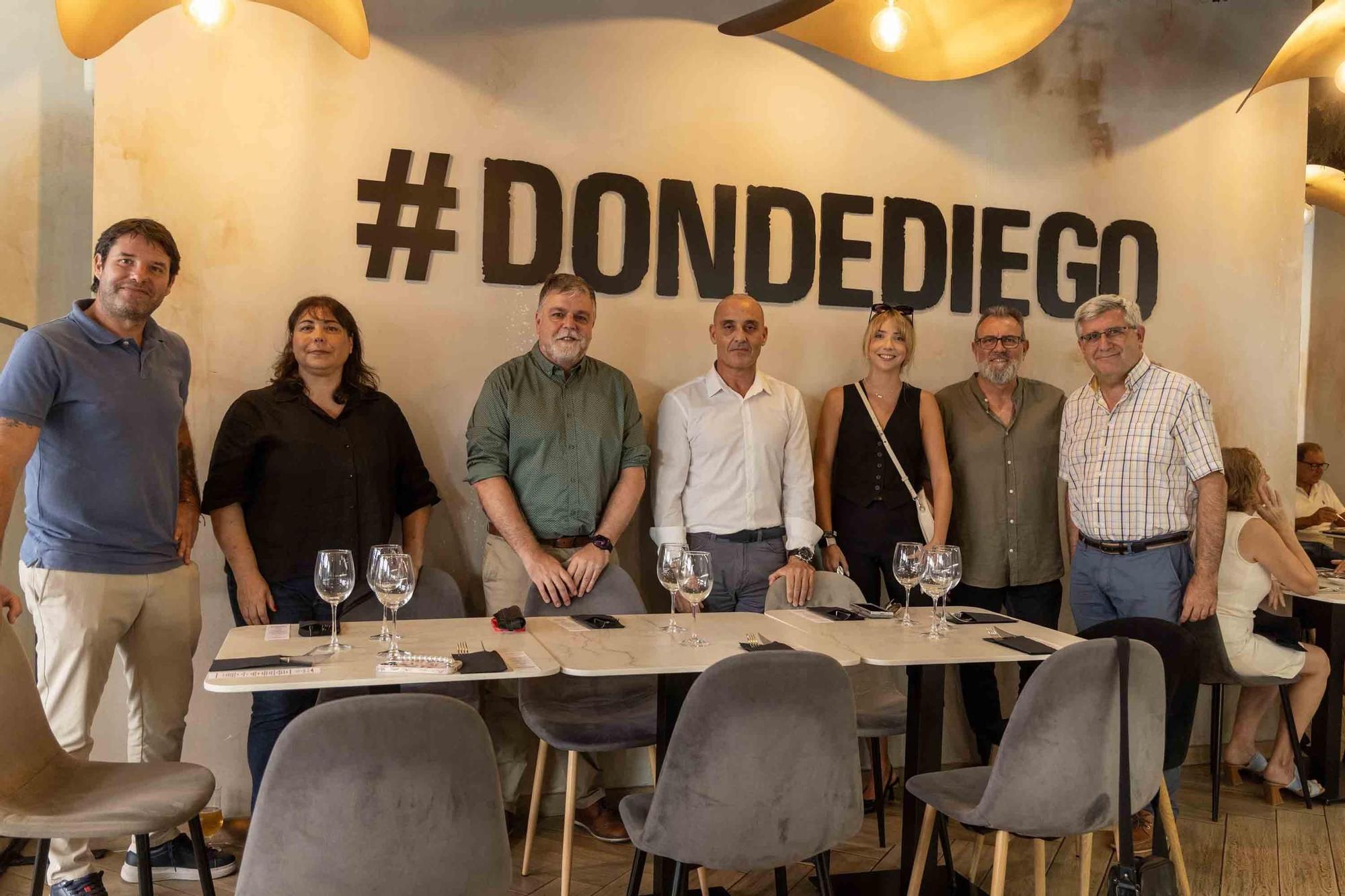 Cariño y sabor a Villena en Donde Diego, en el segundo día de "Menjars de la Terra" con la uva de mesa como protagonista