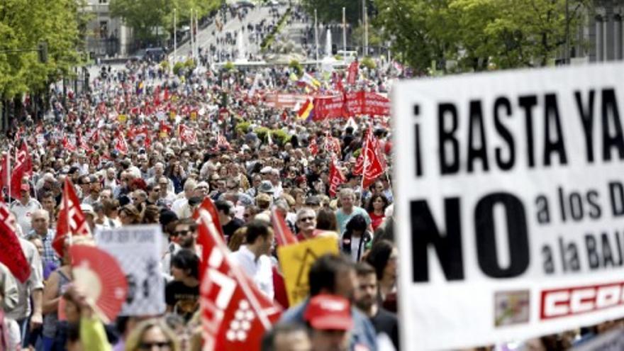 Miles de personas reclaman en Madrid empleos dignos y el fin de la precariedad