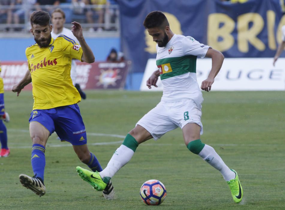 El Elche regresa a Segunda División B dieciocho años después