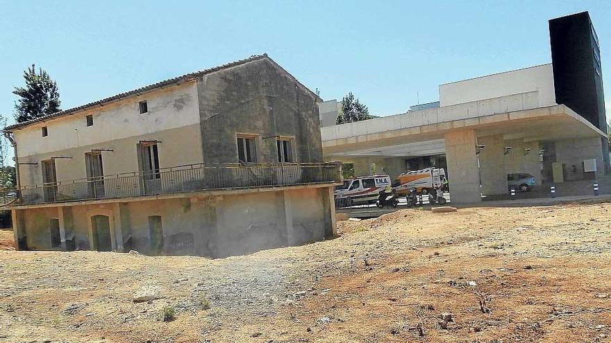 El antiguo sanatorio está en la parcela del hospital de Marina Salud.