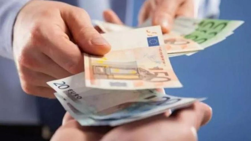 A los extremeños les gustan las monedas y los billetes: se resisten a dejar el efectivo