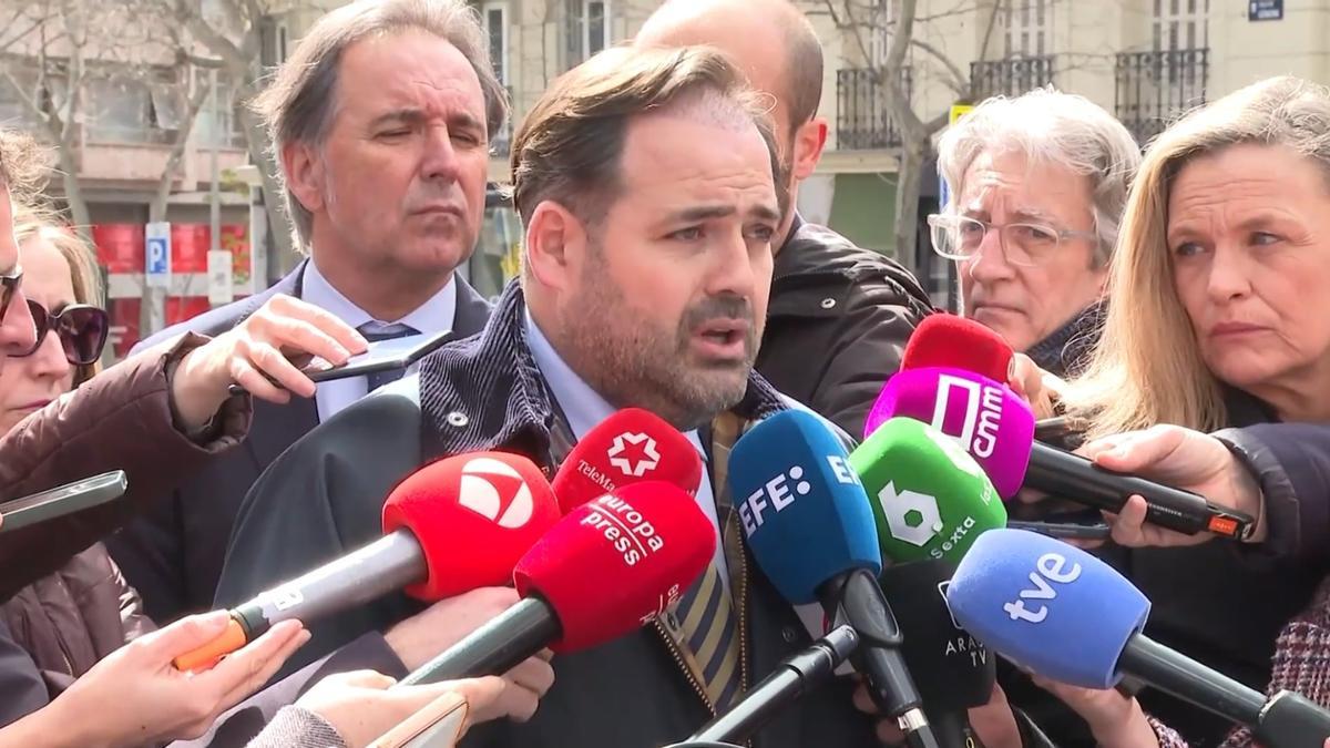 El presidente del PP en Castilla-La Mancha pide que "dejen trabajar a Mazón"