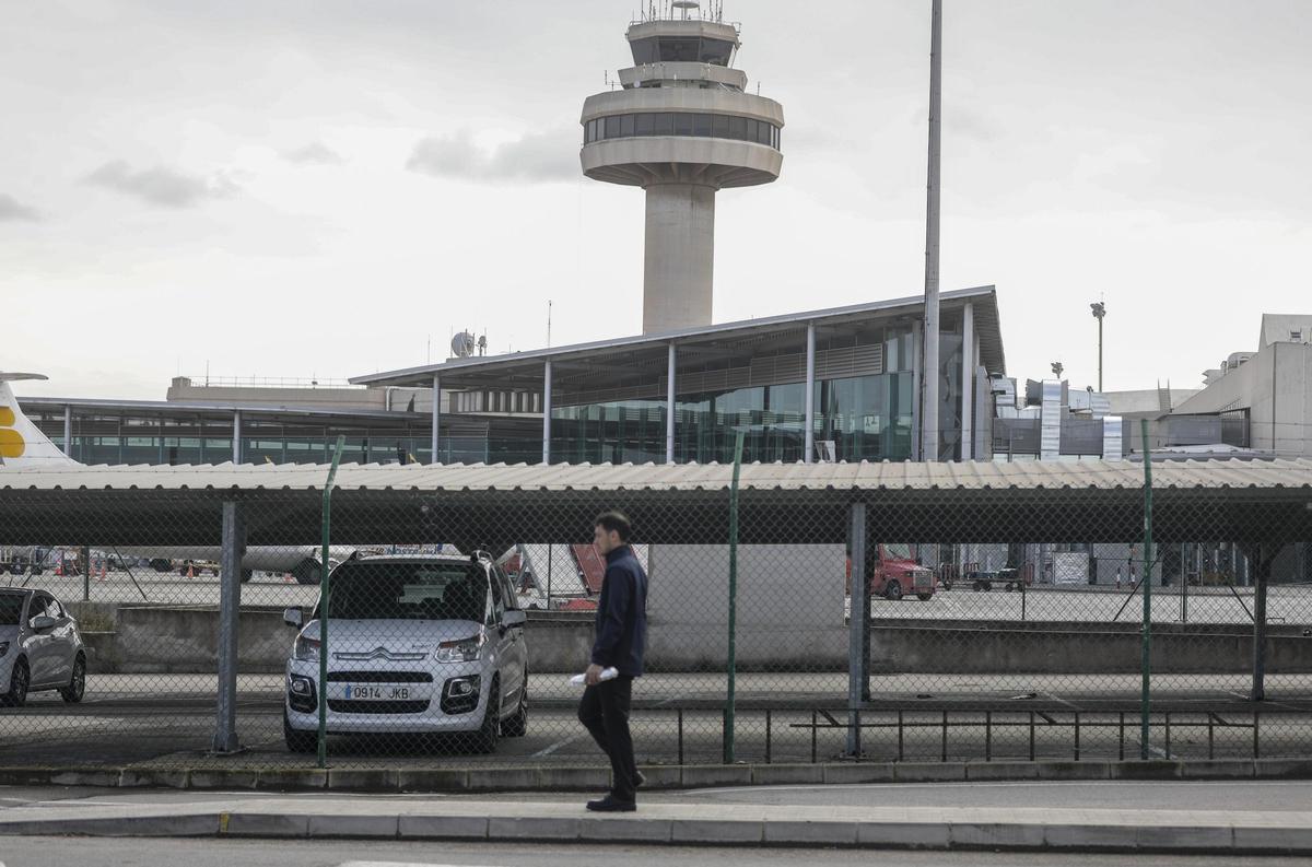 Torre de control del aeropuerto de Palma.