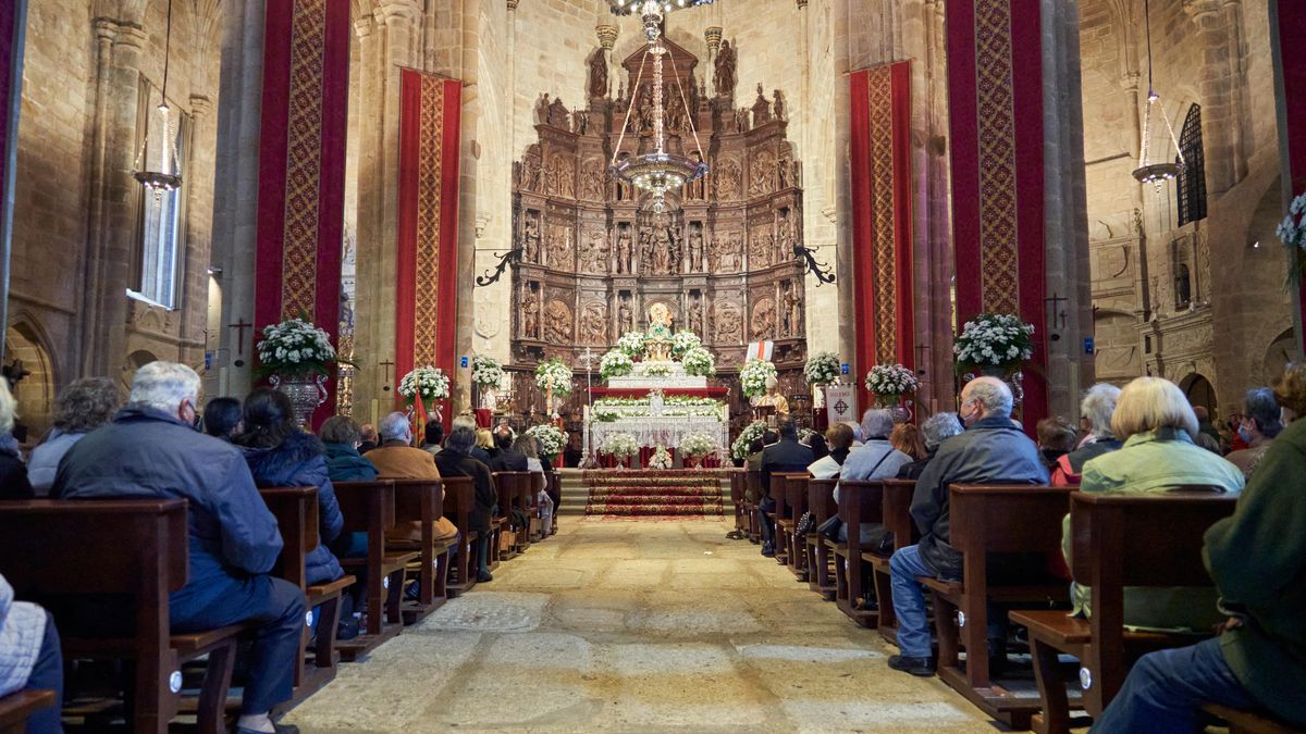 La Virgen de la Montaña, ayer en Santa María.