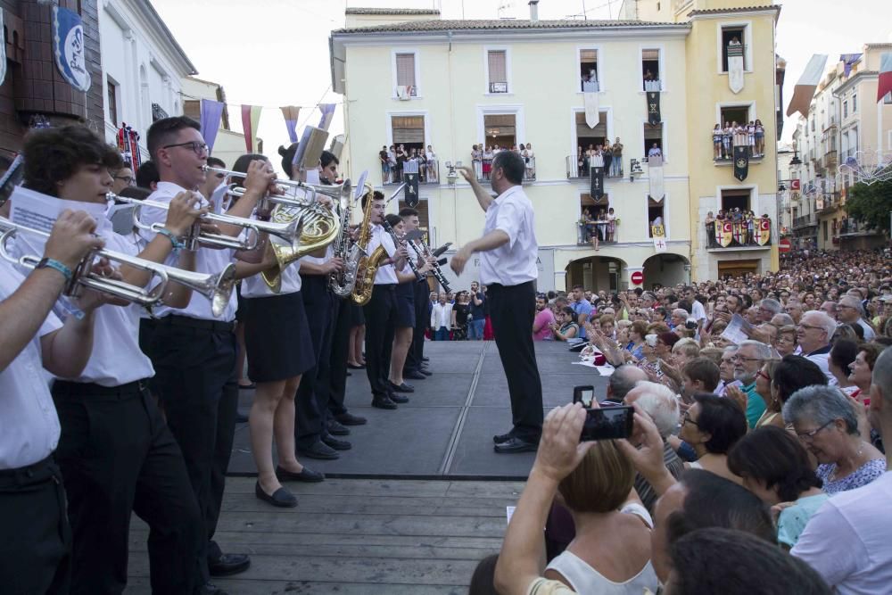 Entrada de Bandes de les festes de Moros i Cristians d'Ontinyent 2019