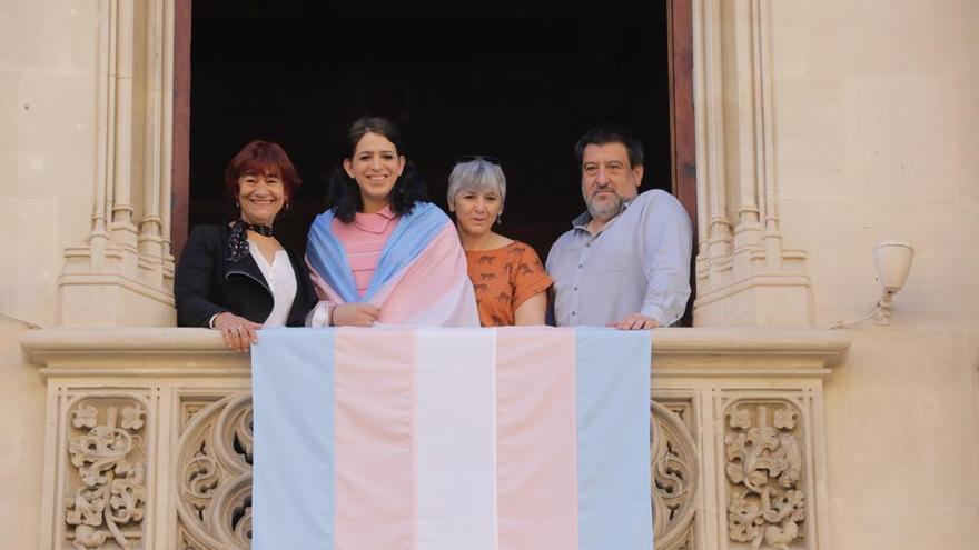 El Consell muestra su apoyo al colectivo transexual