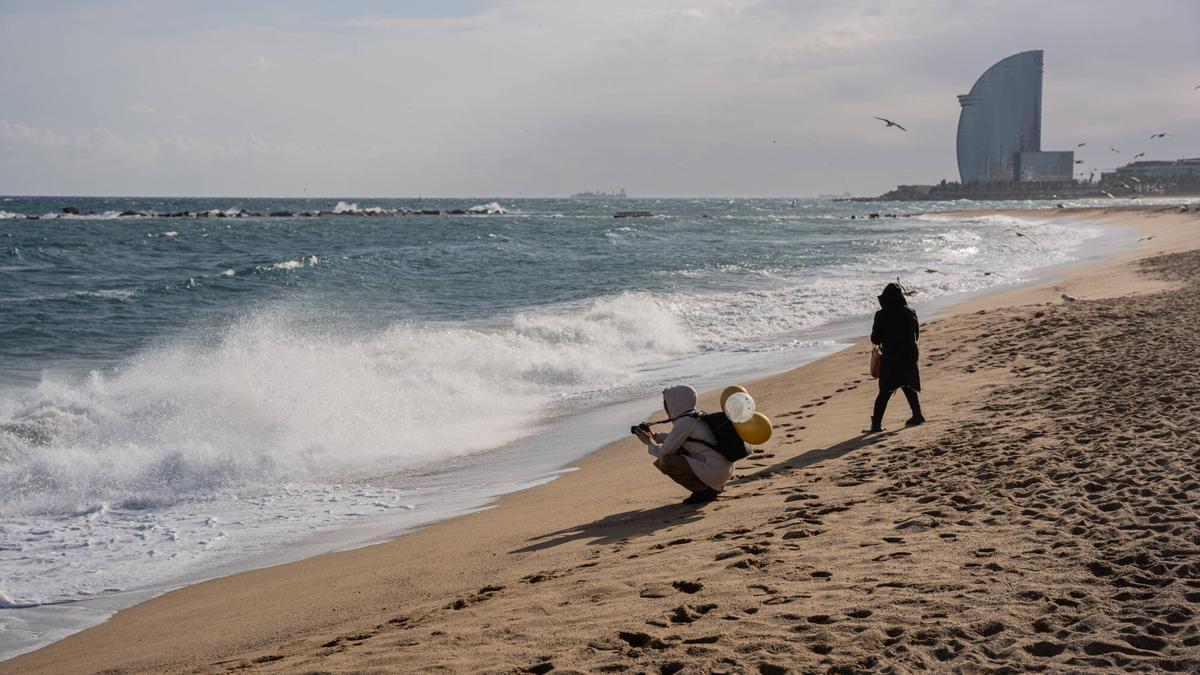 Temporal marítimo en Barcelona el pasado enero.