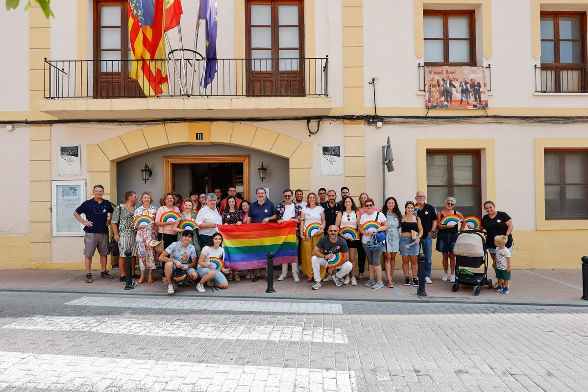 Celebración del Día del Orgullo LGTBI+ en l'Alfàs.