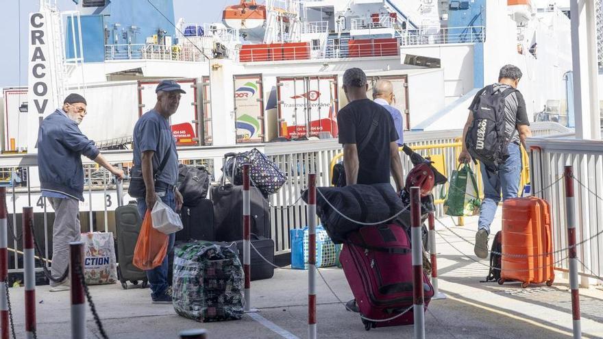 El Puerto de Alicante arranca la Operación Paso del Estrecho con una previsión récord de 87.000 pasajeros