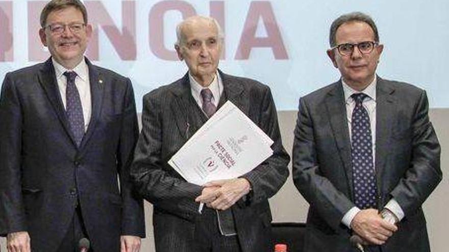 Ximo Puig inicia una campaña para que Avel.lí Corma reciba el Nobel