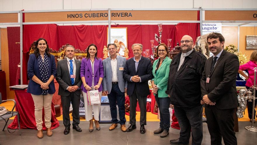 El Encuentro Empresarial Cofrade de Córdoba alcanza los 4.000 visitantes en su segunda edición