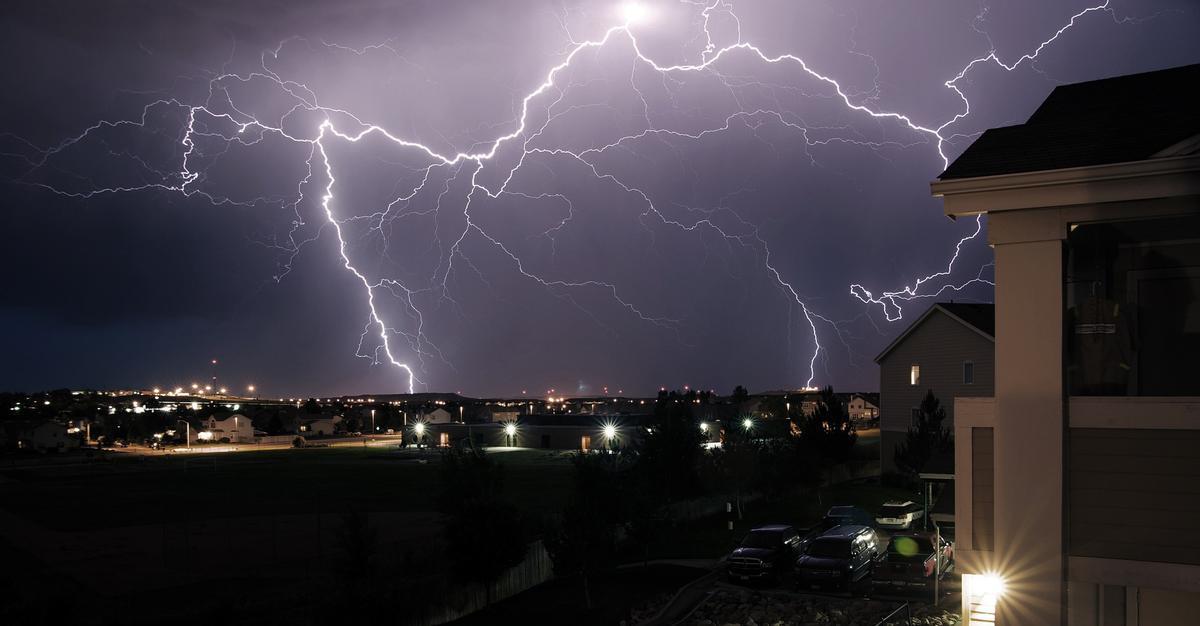Se espera un fin de semana de rayos y tormentas en Castellón