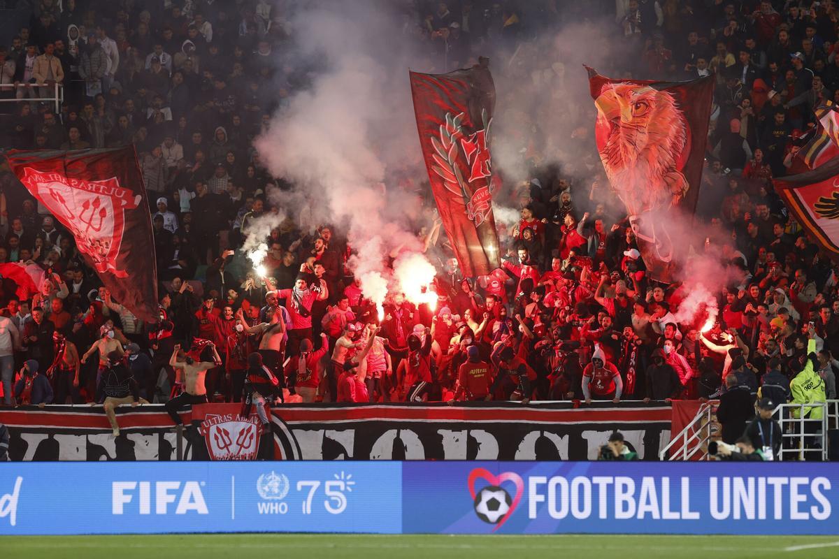 Seguidores del Al Ahly en un partido del Mundial de Clubes de 2024 entre el conjunto egipcio y el Real Madrid.