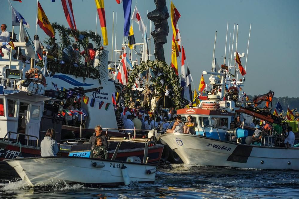 Procesión de la Virgen del Carmen 2017 en Arousa