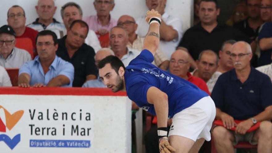 La cordialidad marca la presentación de la final