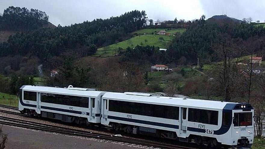 El error garrafal de Adif: encarga 31 trenes Feve que no caben en los túneles