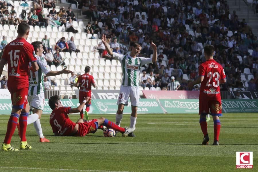 El Córdoba CF no pasa del empate a cero ante el Numancia.