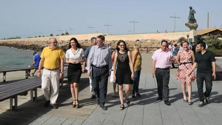 Paseo matutino con el alcalde de Torrevieja y horas y horas de reuniones