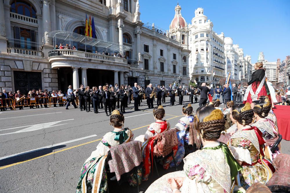 Actos de la Crida: Entrada de bandas de música