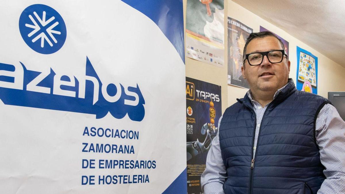 El nuevo presidente de Azehos, Ángel Vicente Martín.
