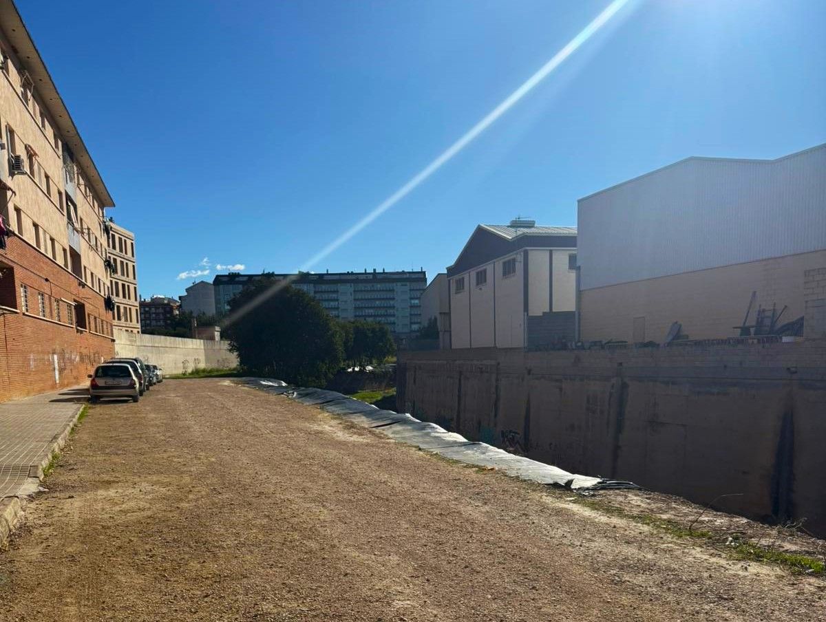 Aspecto de la calle Brasil, en Gandia.