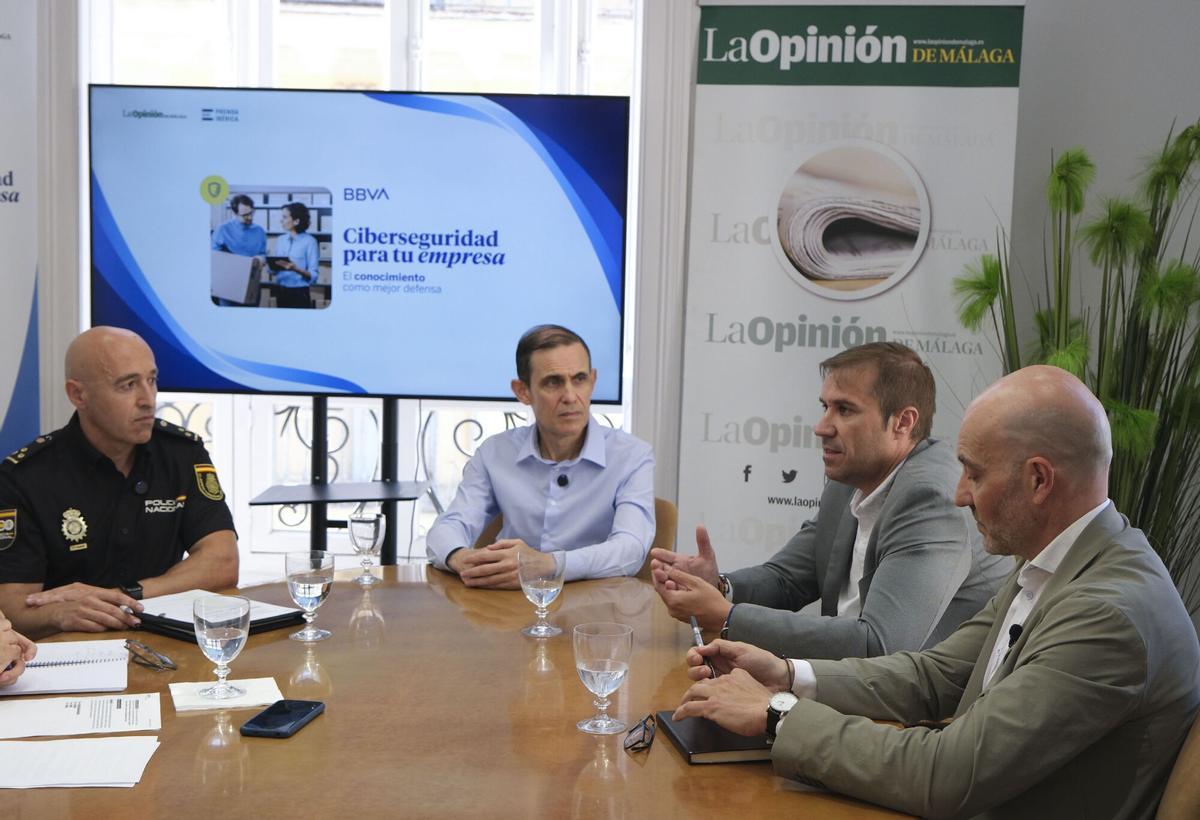 Expertos reunidos por La Opinión de Málaga y BBVA analizan las principales ciberamenazas para pymes y empresas y la concienciación de la sociedad para protegerse de estos ataques cada vez más numerosos