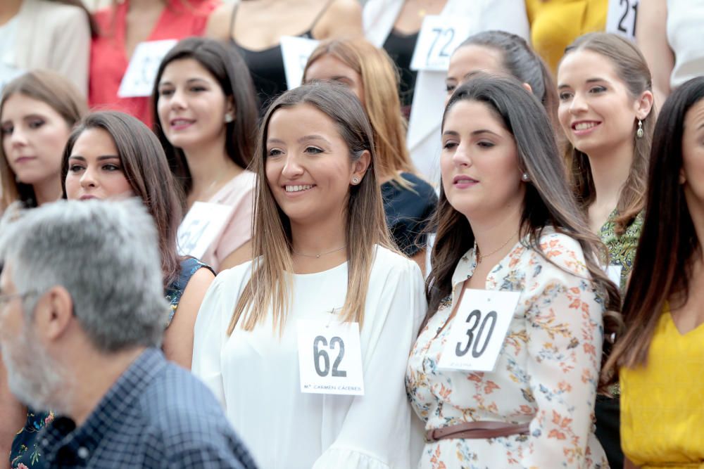 La aspirantes a fallera mayor de València visitan el IVAM