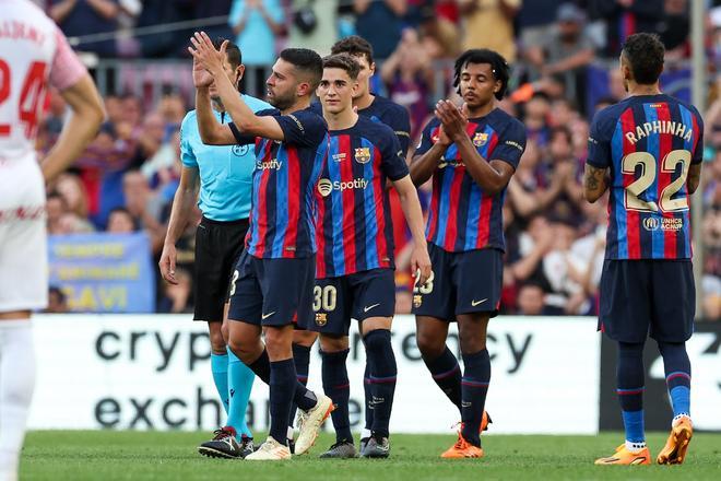 Las imágenes de la despedida de Jordi Alba, Busquets... ¡y el Camp Nou!