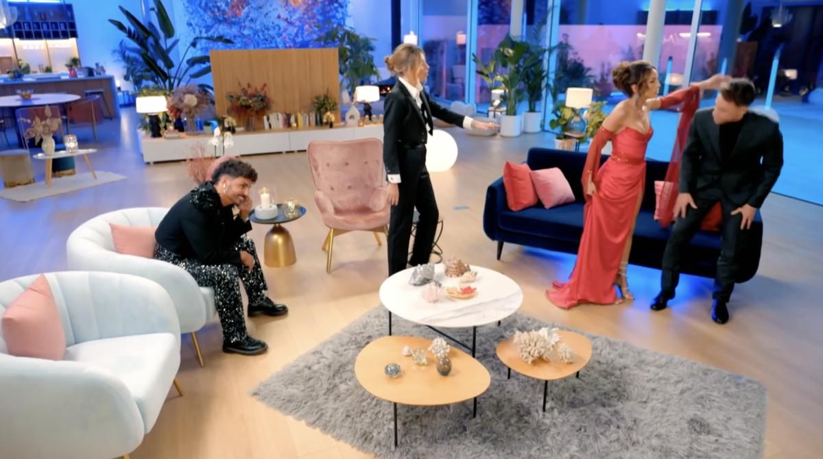 Anita y Montoya junto a Manuel en el reencuentro de 'La isla de las Tentaciones'