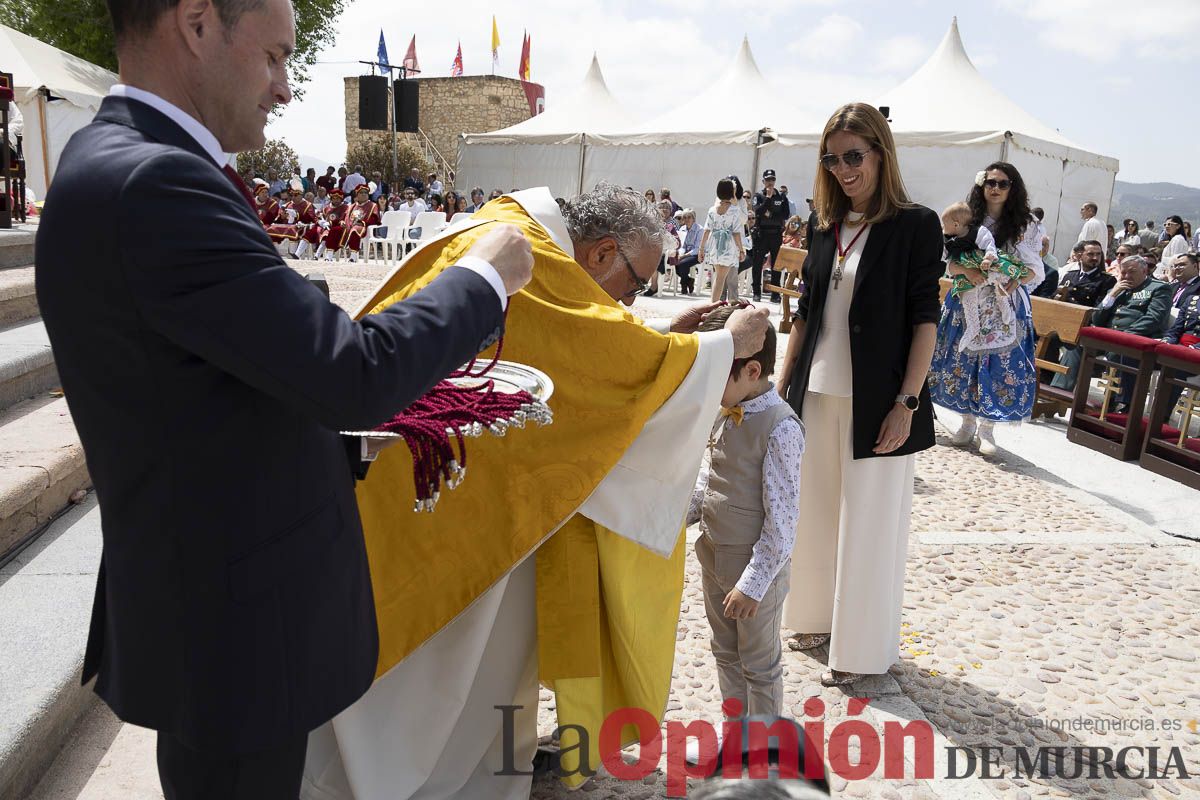 Fiestas de Caravaca | Imposición de cruces a los nuevos hermanos cofrades de la Vera Cruz
