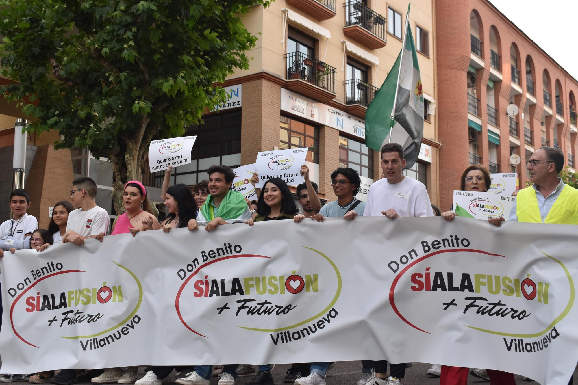 Manifestación en Don Benito por la fusión con Villanueva