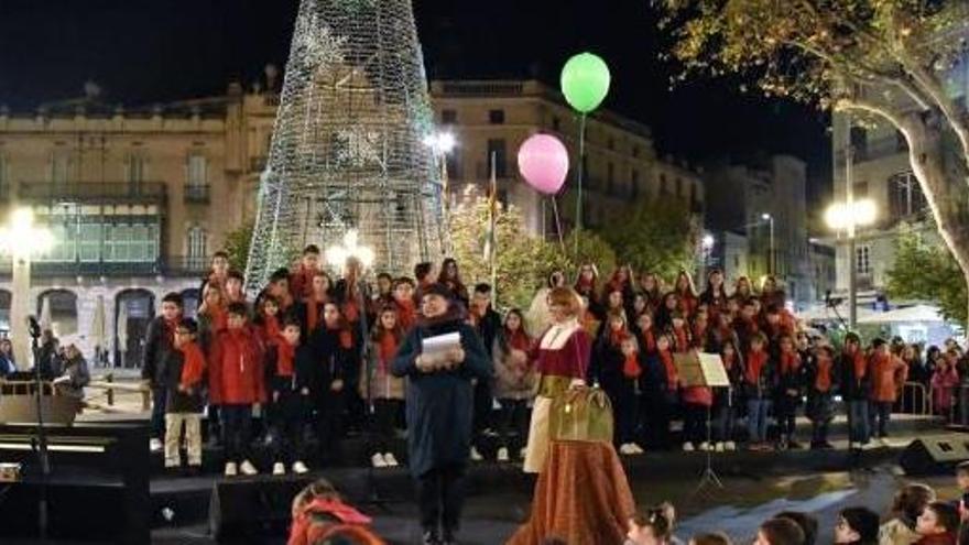 Encesa de la il·luminació nadalenca el 2016.