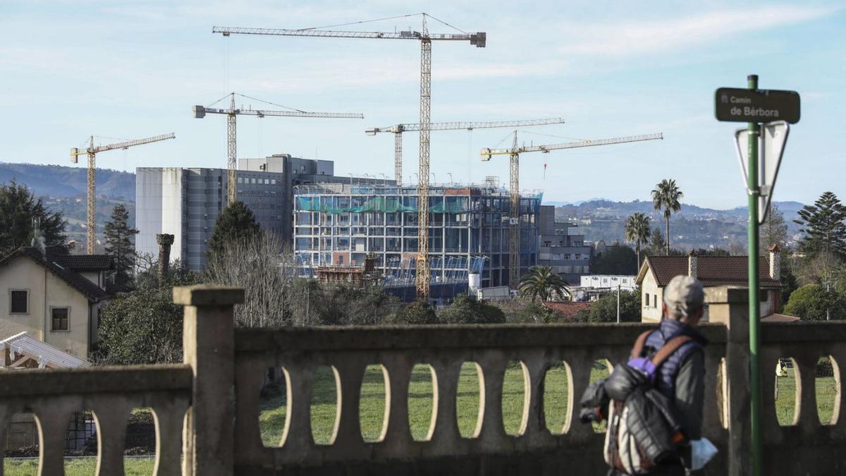 Aspecto actual de la evolución de la obra de ampliación del Hospital de Cabueñes. | Pablo Solares