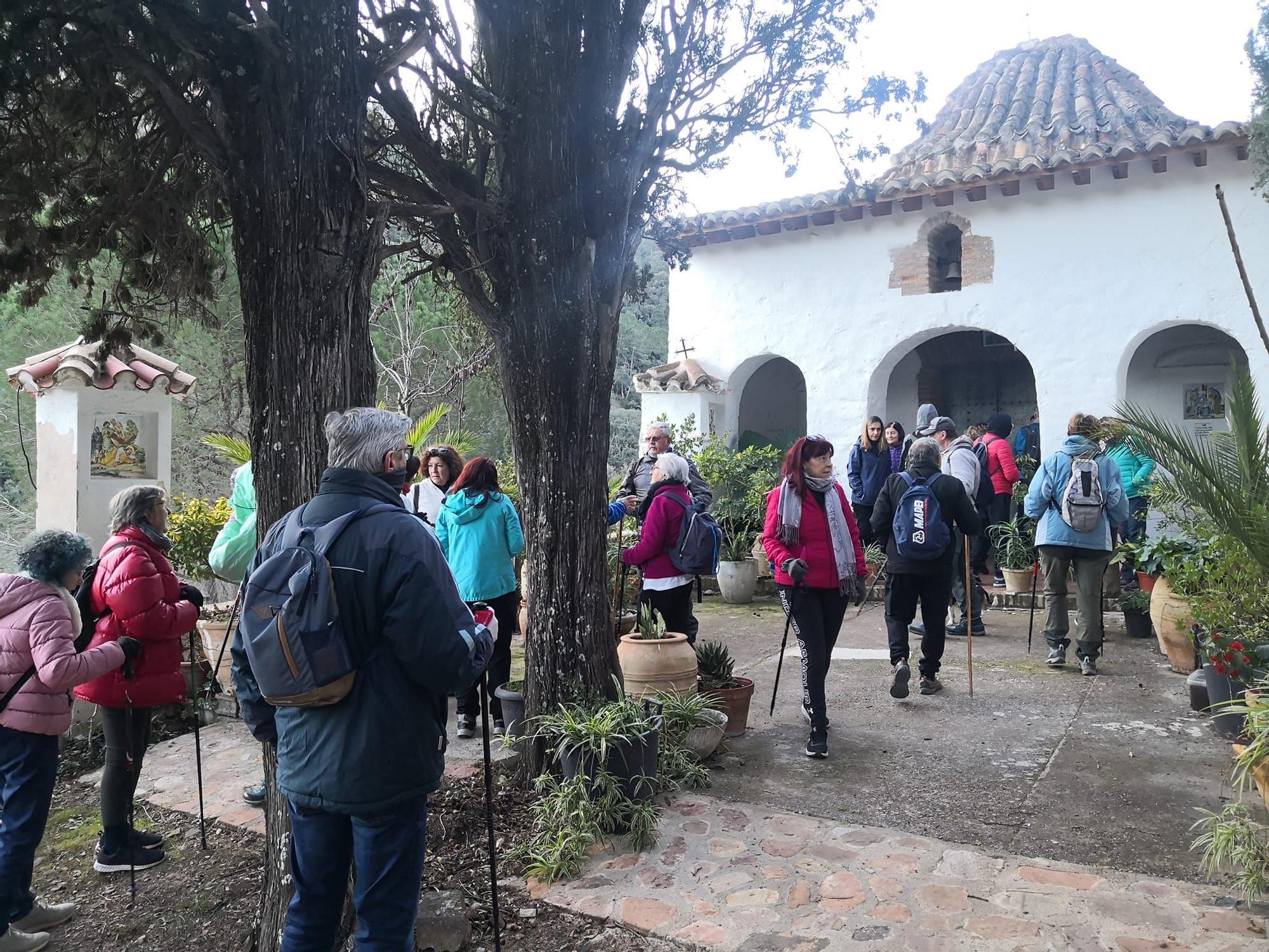 De Navajas a Ain, una ruta por las fuentes