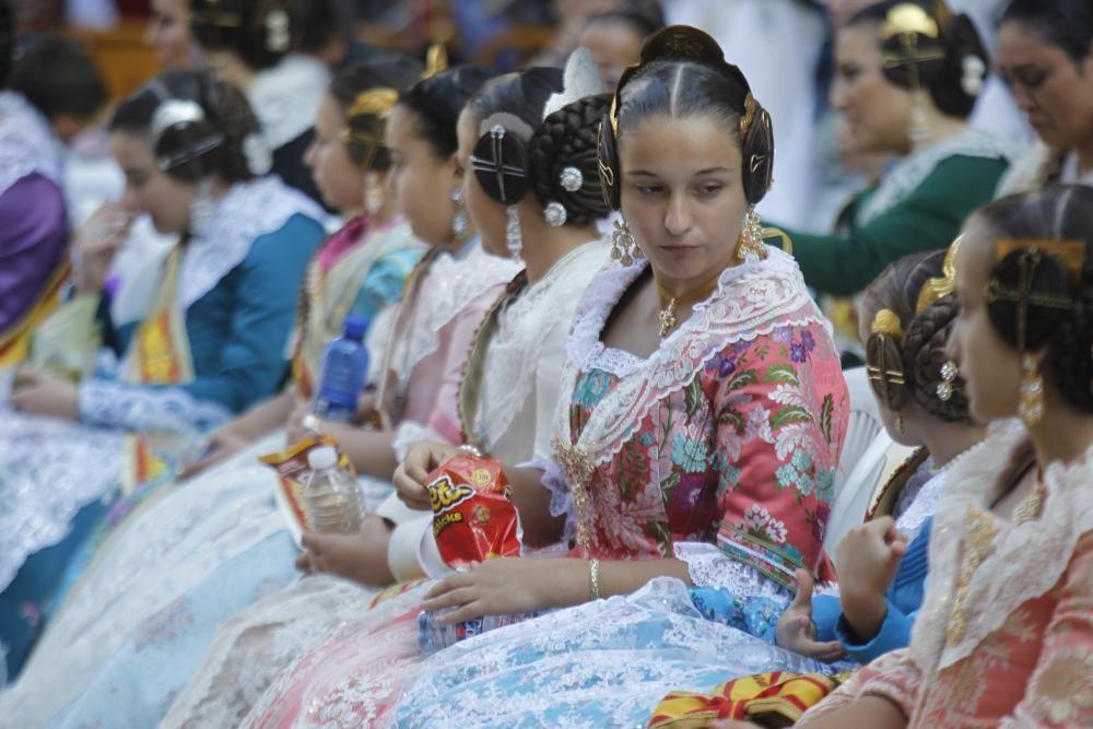 Homenaje de las fallas del Marítimo a la Senyera