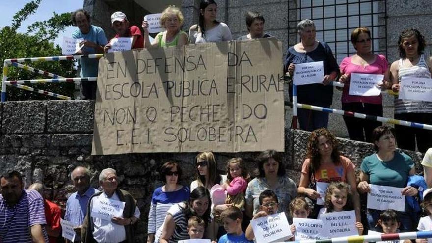 Padres de Solobeira, en la imagen, y O Pedroso, se opusieron en 2013 al cierre de las unitarias.