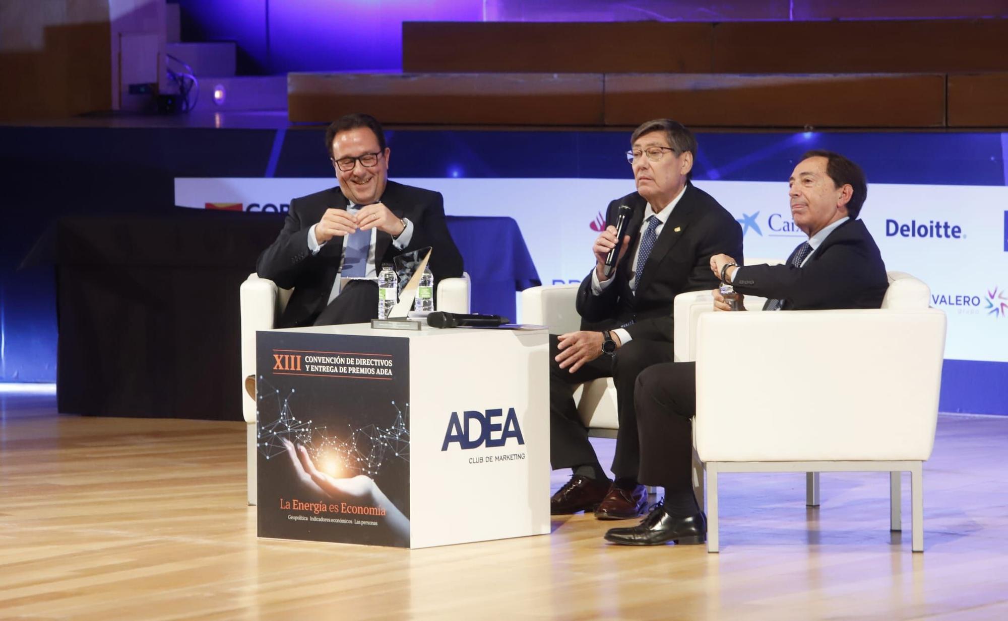 Convención anual de la Asociación de Directivos y Ejecutivos de Aragón (ADEA) en la sala Mozart del Auditorio