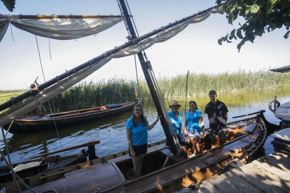 Regata-exhibición de vela latina en l'Albufera