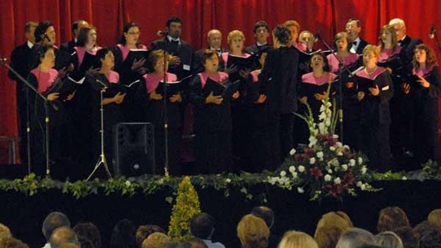 Uno de los festivales organizados por &quot;O Castro&quot; de Baión.