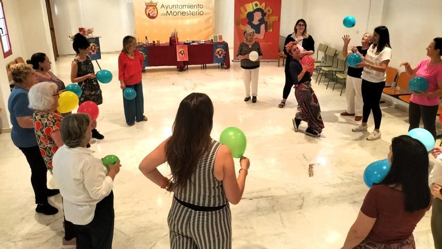 Las mujeres de Monesterio aprenden a cuidarse con un proyecto de la Diputación de Badajoz