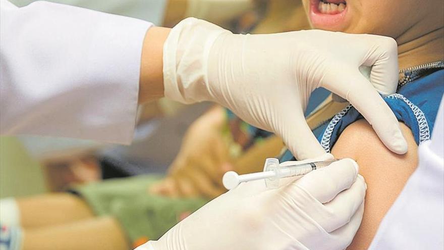Enfermos de Castellón destapan los bulos de la vacunación infantil