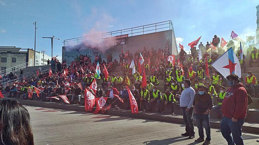 La asamblea de trabajadores del metal celebrada ayer en Vigo.  | // FDV