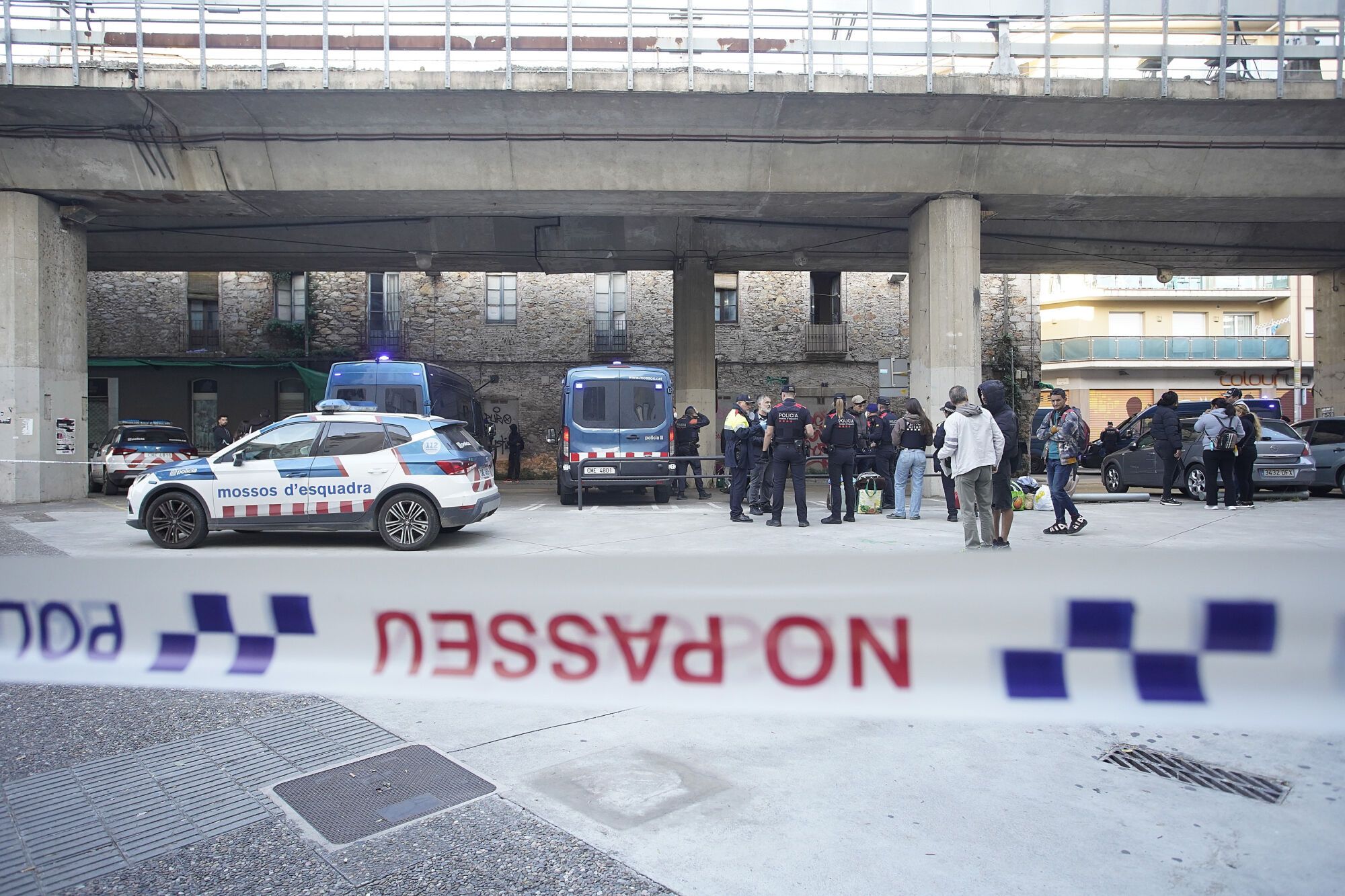 Girona carrer Tomàs Mieres desallotjament edifici ocupat